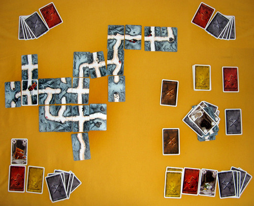 How to play saboteur